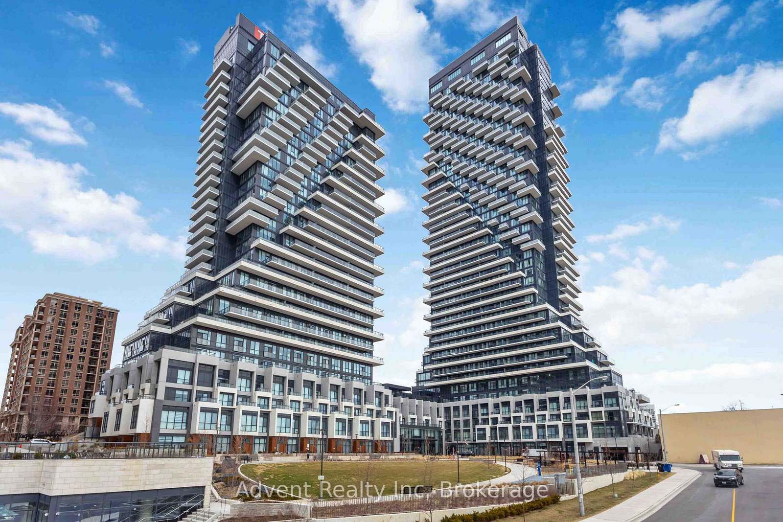30-inn-on-the-park-drive-toronto-north-york-ontario-c13520872