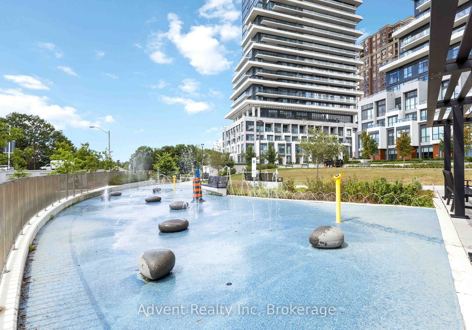 30-inn-on-the-park-drive-toronto-north-york-ontario-c13520872