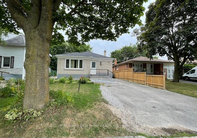 69-madawaska-avenue-toronto-north-york-ontario-c13521038