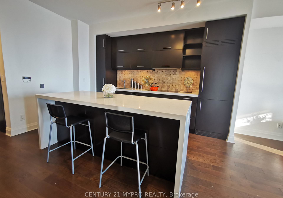 65-st-mary-street-toronto-toronto-ontario-c13521276
