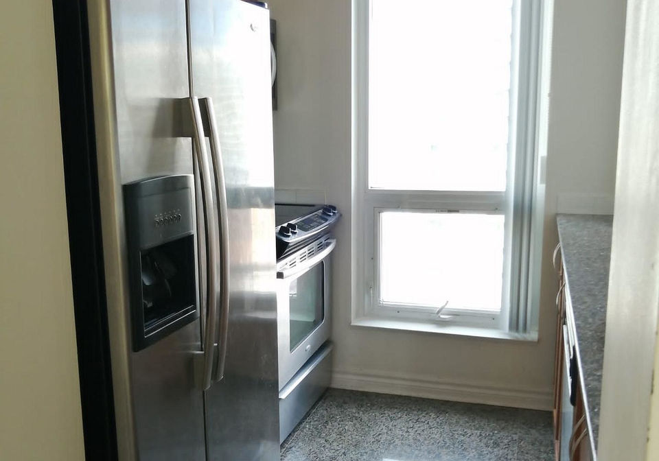 18-holmes-avenue-toronto-north-york-ontario-c13521532