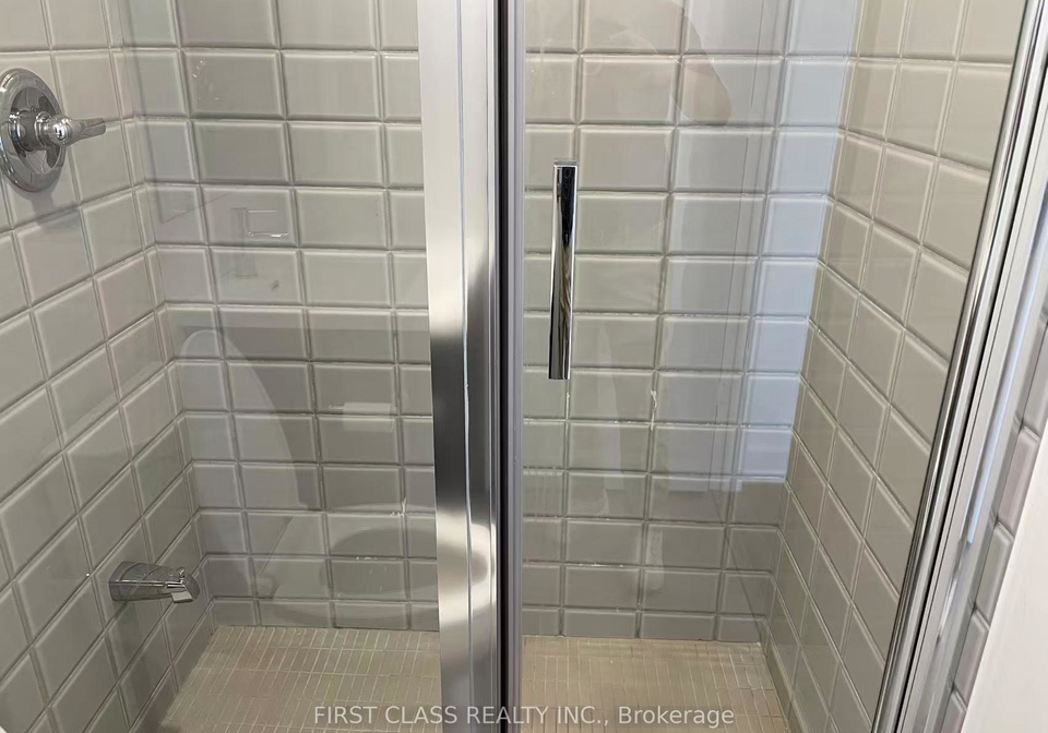 203-college-street-toronto-toronto-ontario-c13521544