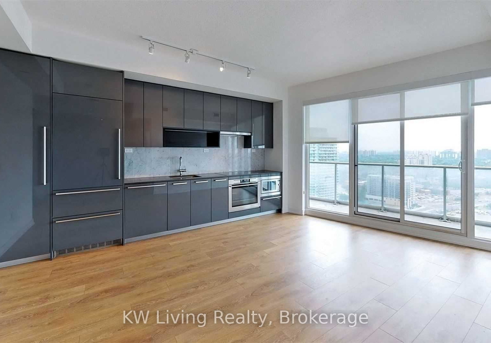 117-mcmahon-drive-toronto-north-york-ontario-c13521584
