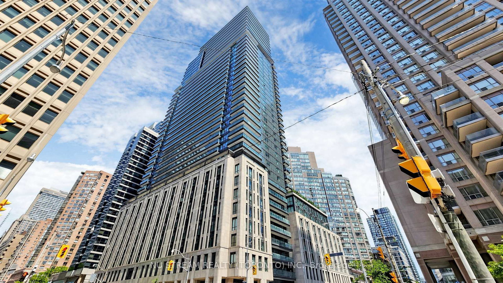 955-bay-street-toronto-toronto-ontario-c13522082