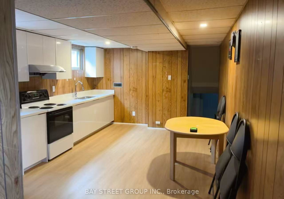 119-shawnee-circle-toronto-north-york-ontario-c13522092