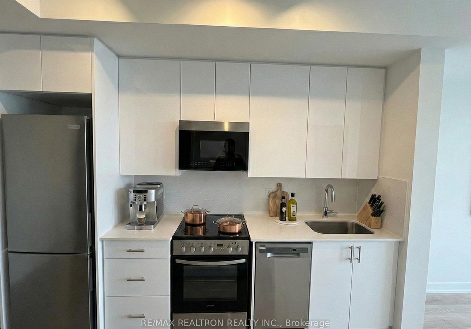15-ellerslie-avenue-toronto-toronto-ontario-c13522238