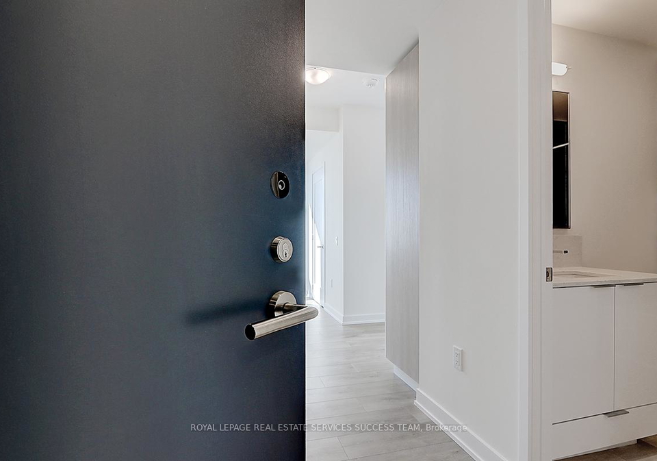 28-freeland-street-toronto-toronto-ontario-c13522262