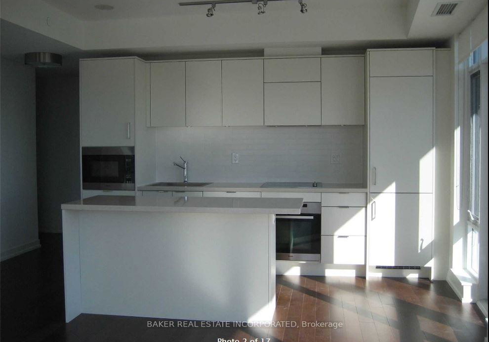 21-widmer-street-toronto-toronto-ontario-c13522522