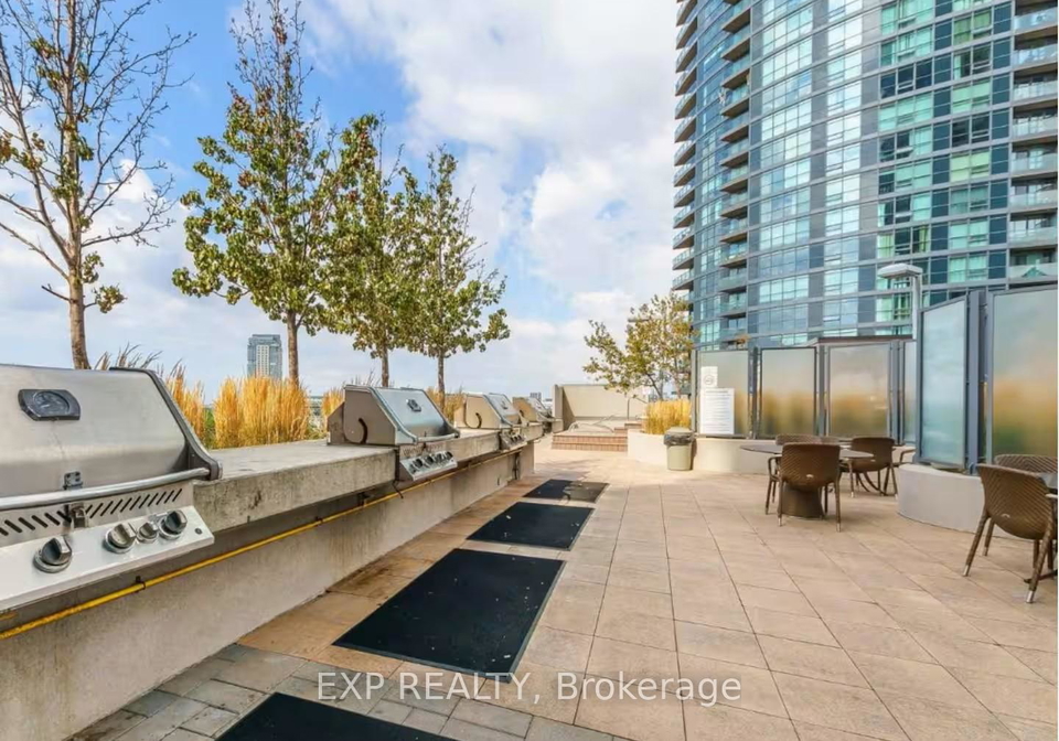 209-fort-york-boulevard-toronto-toronto-ontario-c13523110