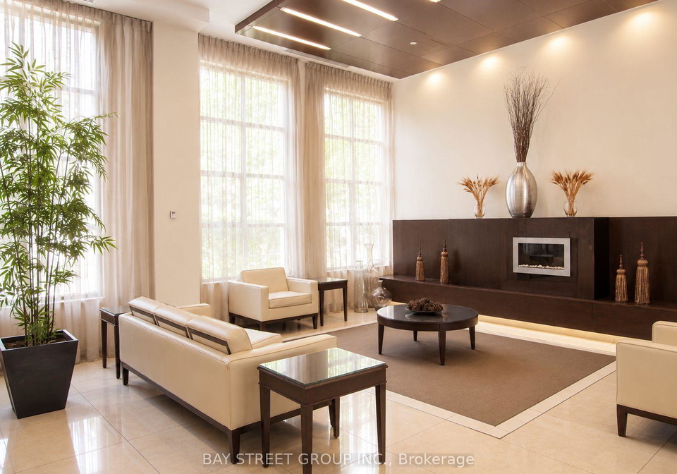 500-doris-avenue-toronto-north-york-ontario-c13523208