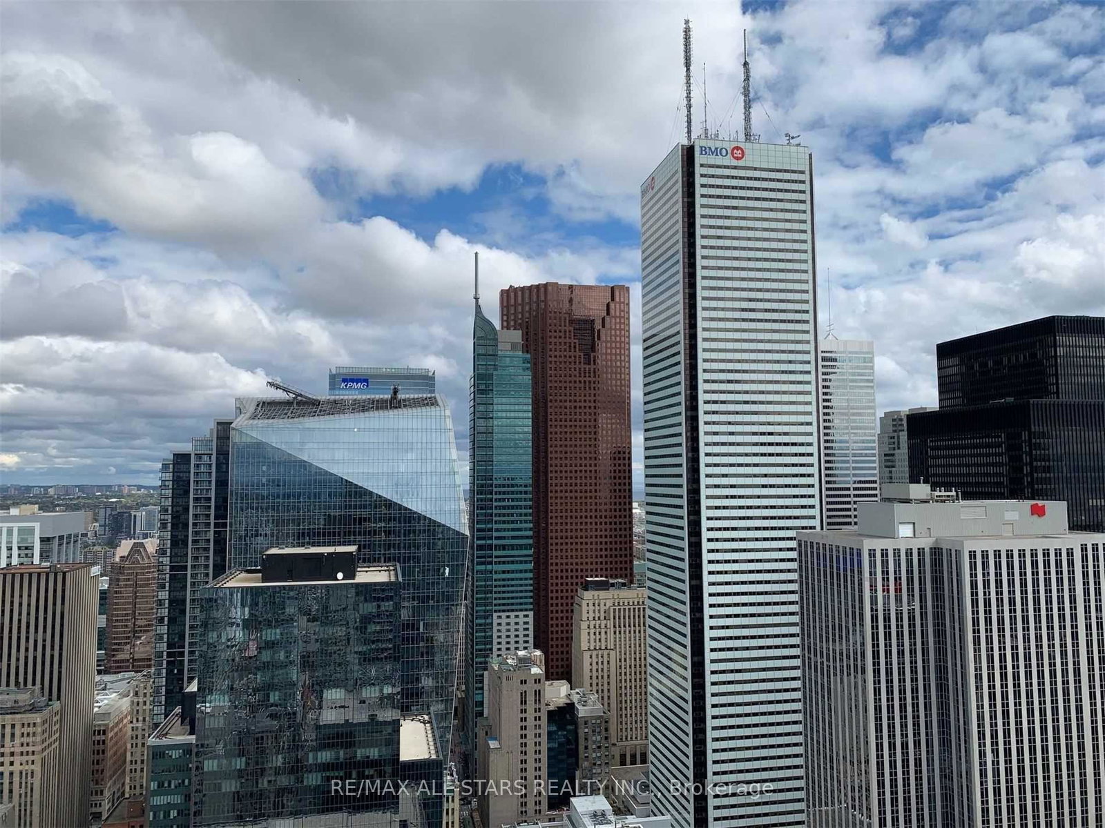 180-university-avenue-toronto-toronto-ontario-c13523340