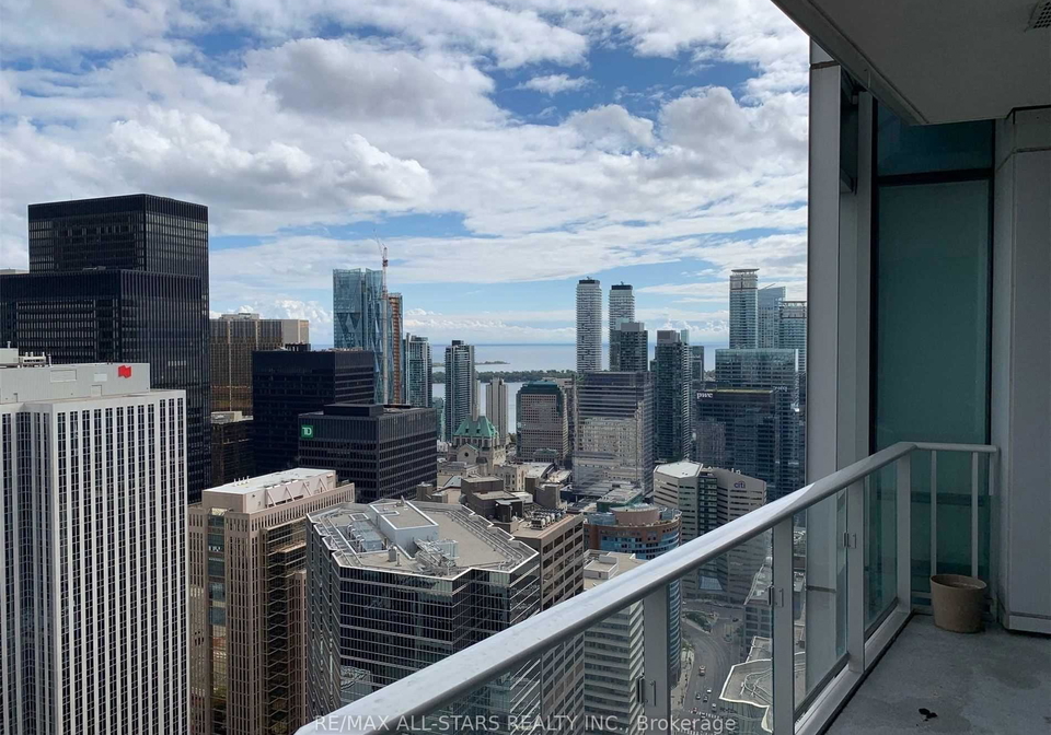 180-university-avenue-toronto-toronto-ontario-c13523340