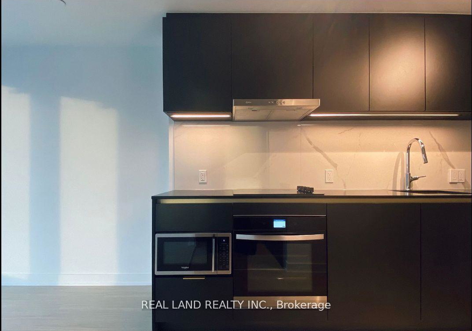 8-wellesley-street-w-toronto-toronto-ontario-c13523652