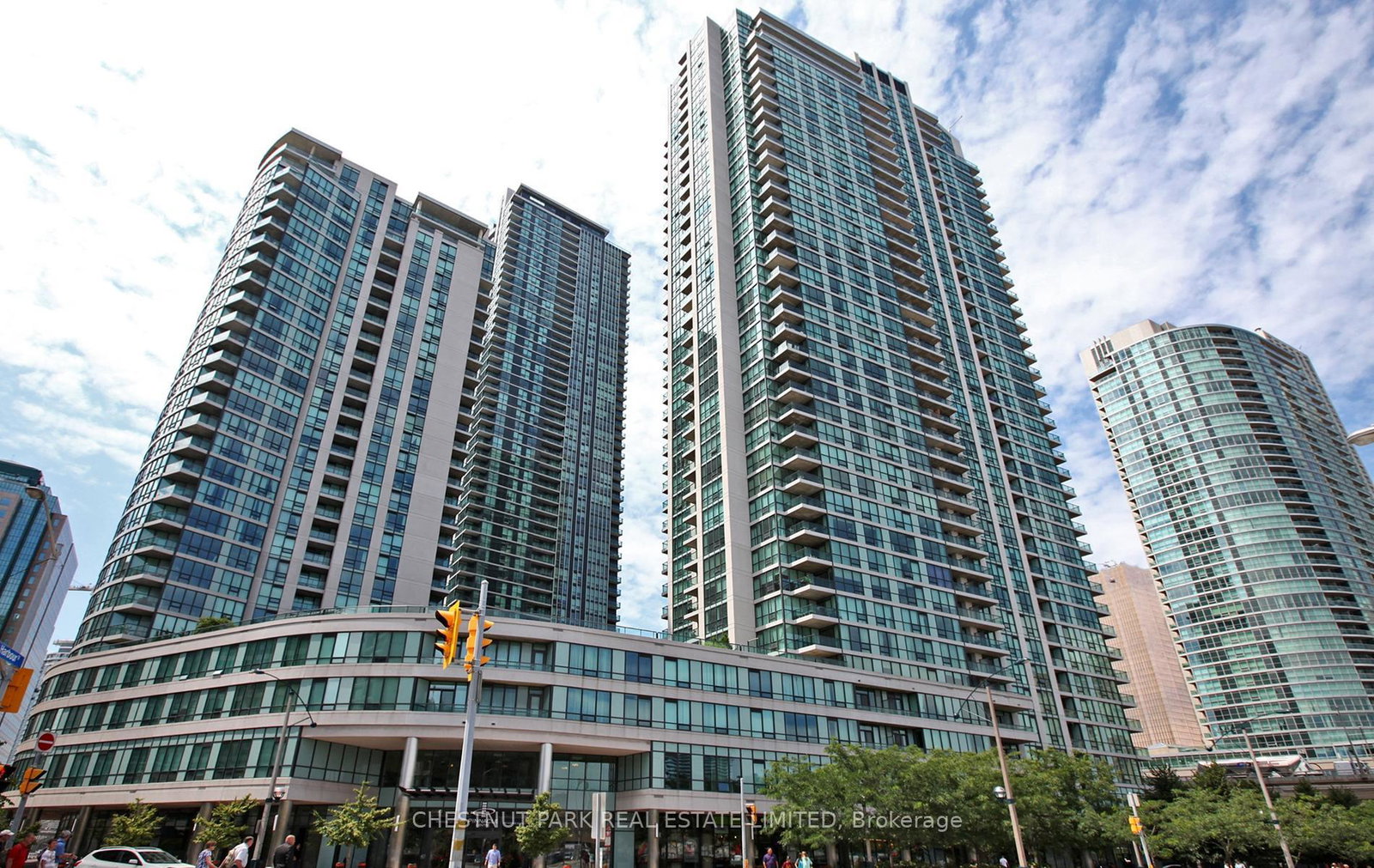 12-yonge-street-toronto-toronto-ontario-c13523700