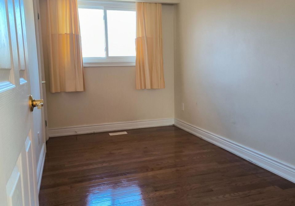 4-cloebury-court-toronto-toronto-ontario-c13523722