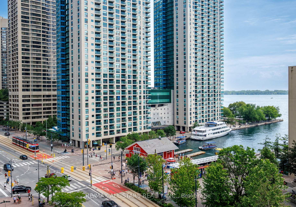 208-queens-quay-w-toronto-toronto-ontario-c13523760