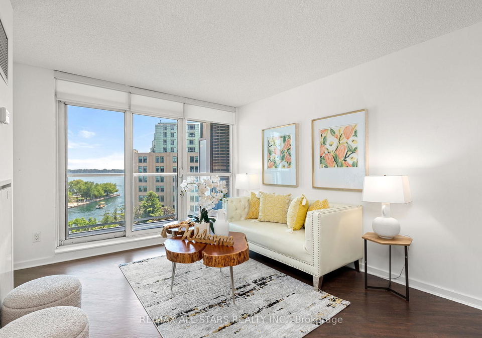 208-queens-quay-w-toronto-toronto-ontario-c13523760