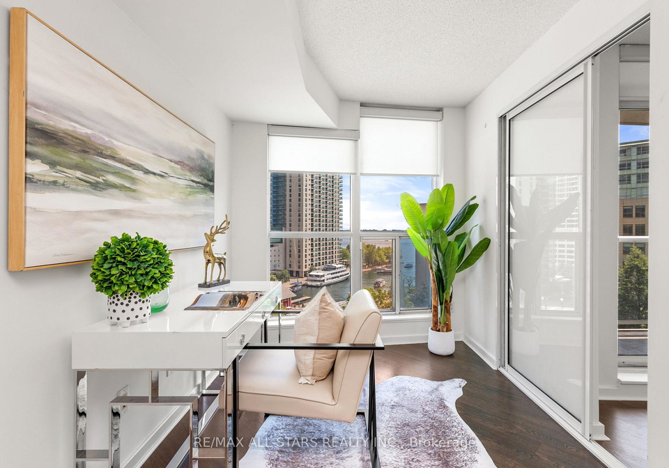 208-queens-quay-w-toronto-toronto-ontario-c13523760