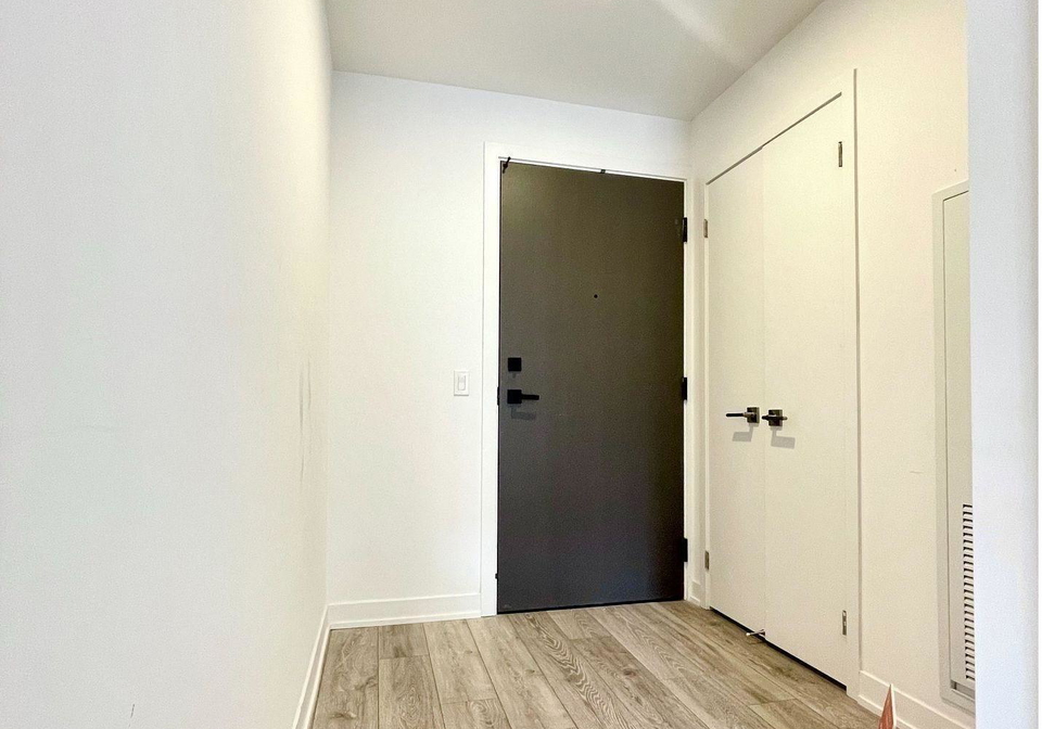 15-holmes-avenue-toronto-north-york-ontario-c13523824