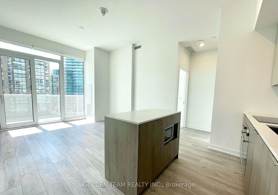 15-holmes-avenue-toronto-north-york-ontario-c13523824