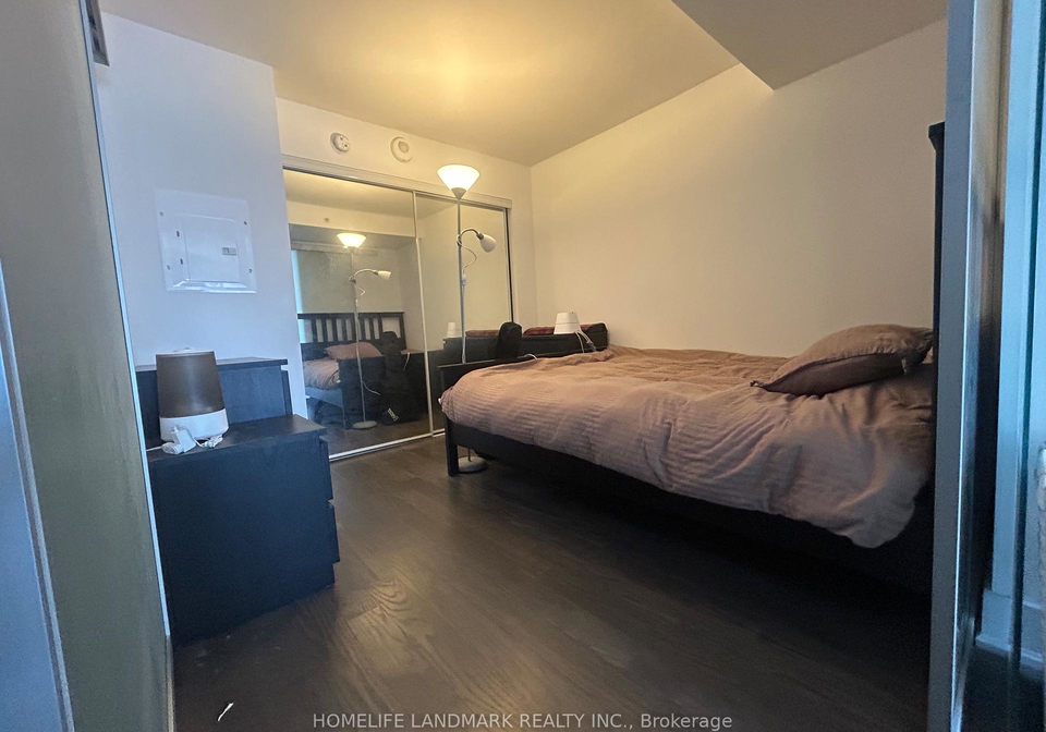 955-bay-street-toronto-toronto-ontario-c13523886