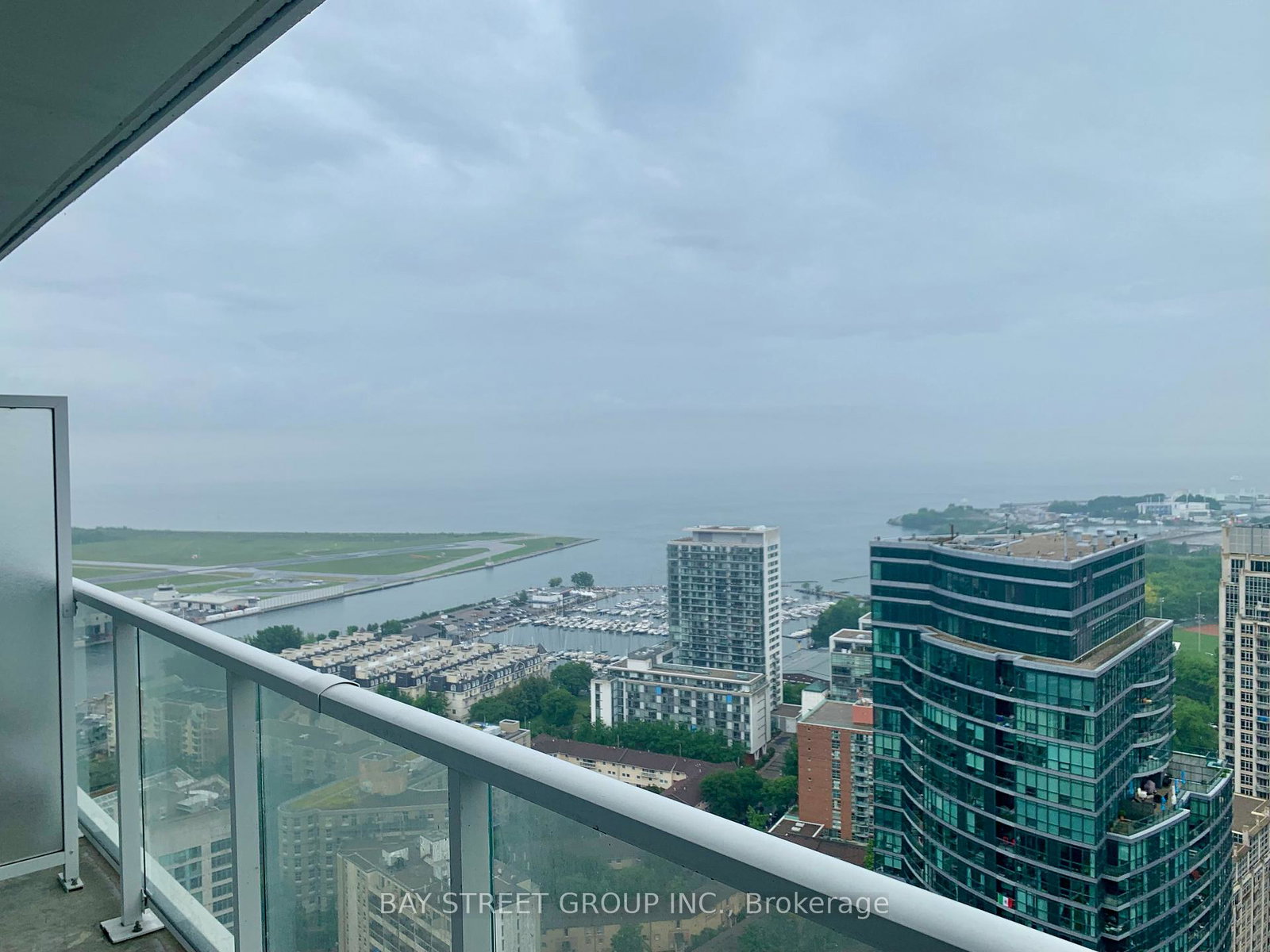 17-bathurst-street-toronto-toronto-ontario-c13523974