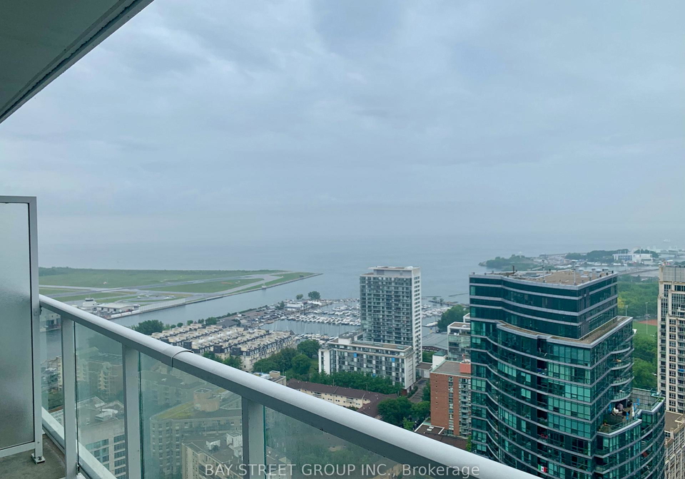 17-bathurst-street-toronto-toronto-ontario-c13523974