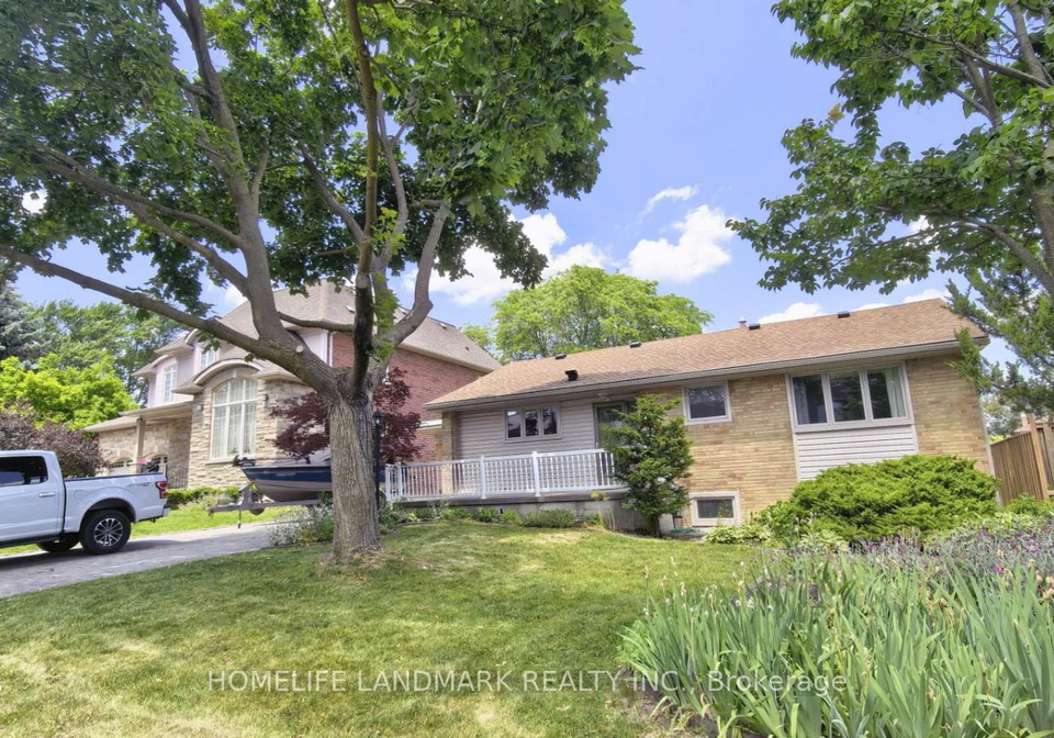 6-torryburn-place-toronto-north-york-ontario-c13524062