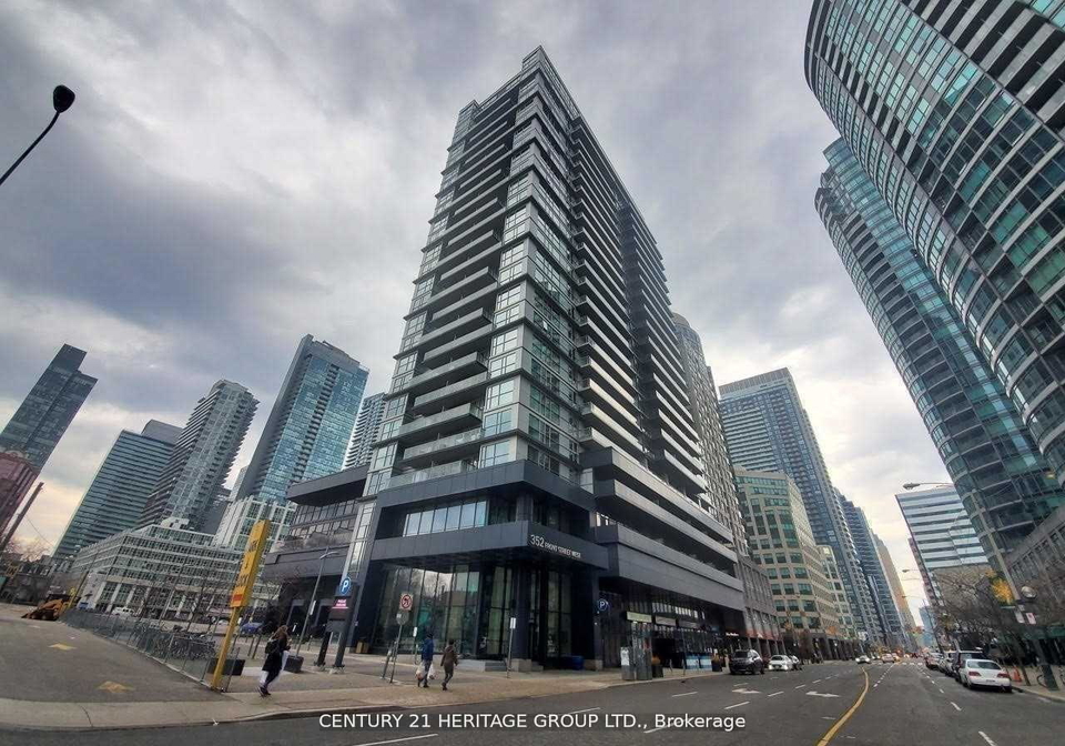 352-front-street-w-toronto-toronto-ontario-c13524392