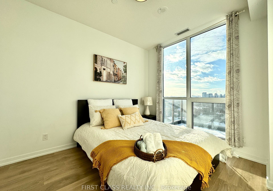 36-forest-manor-road-toronto-north-york-ontario-c13524826