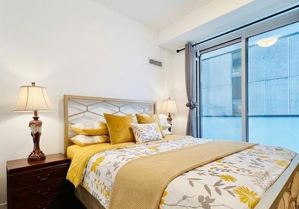 200-bloor-street-w-toronto-toronto-ontario-c13524944