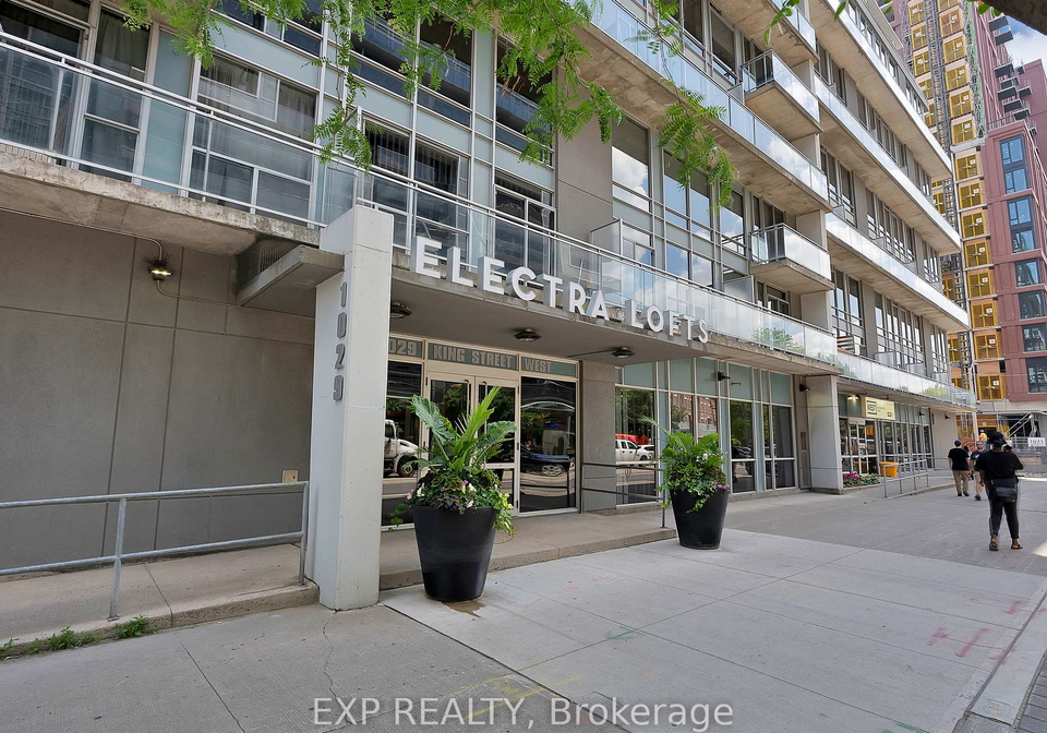 1029-king-street-w-toronto-toronto-ontario-c13524968