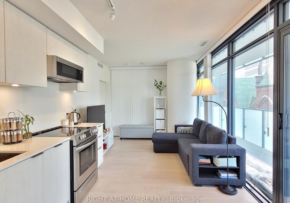 25-richmond-street-e-toronto-toronto-ontario-c13525112