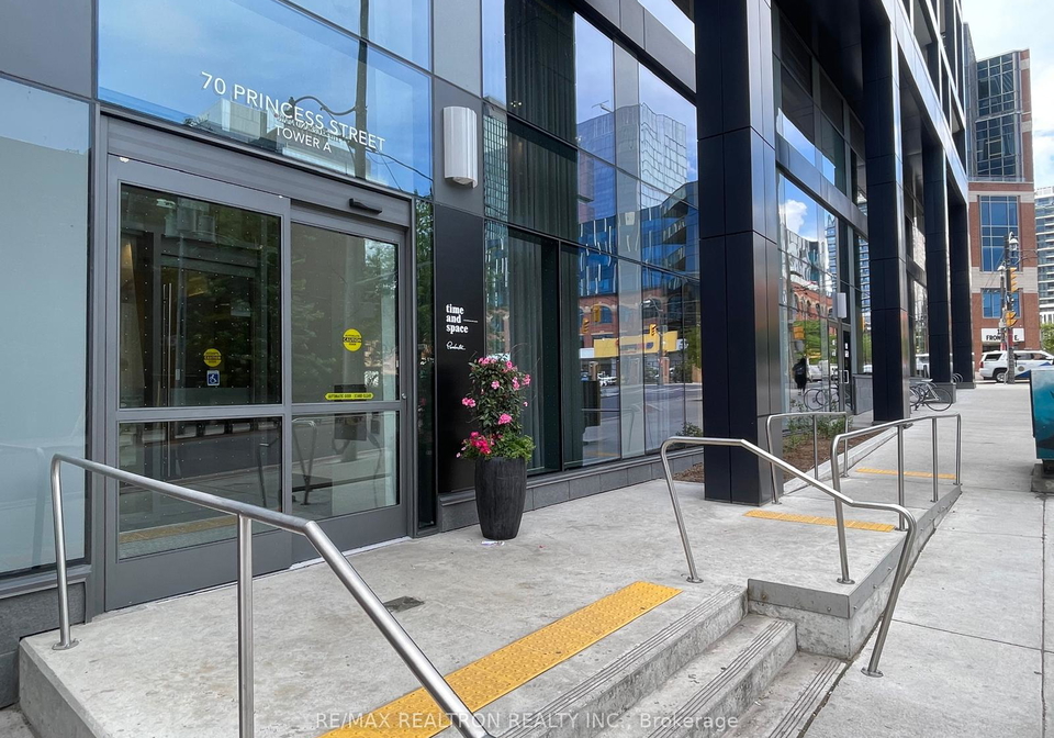 70-princess-street-toronto-toronto-ontario-c13525116
