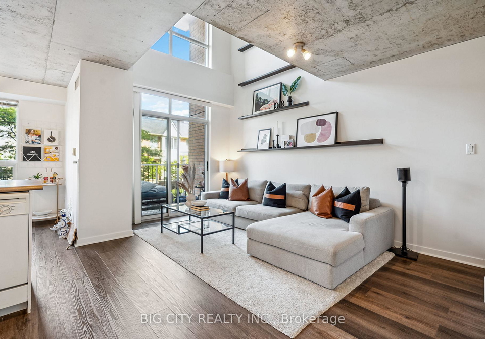 800-king-street-w-toronto-toronto-ontario-c13525604