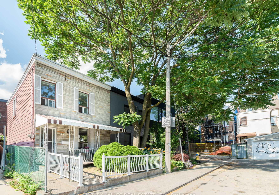 6-crocker-avenue-toronto-toronto-ontario-c13525734