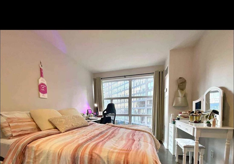 11-st-joseph-street-toronto-toronto-ontario-c13525840