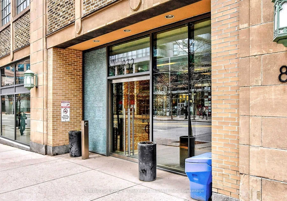 832-bay-street-toronto-toronto-ontario-c13525866