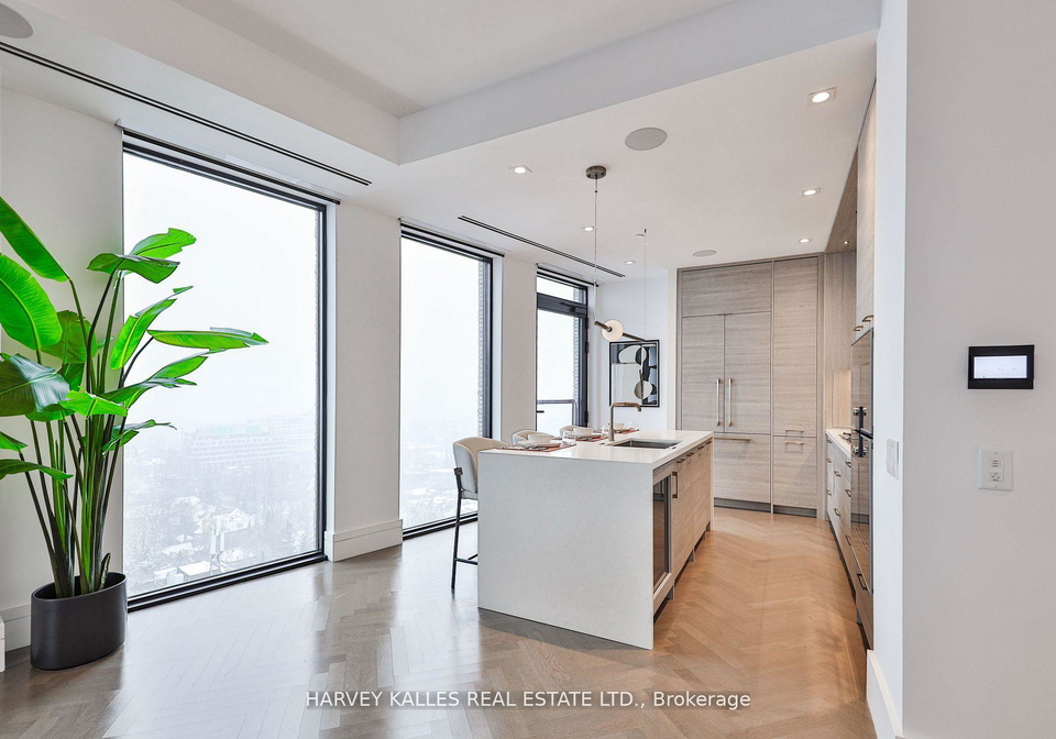 215-lonsdale-road-toronto-toronto-ontario-c13526000