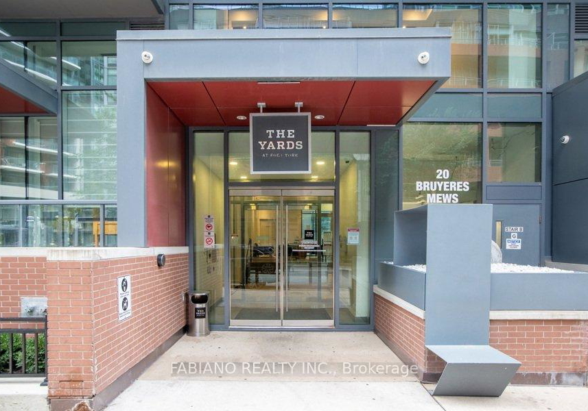 20-bruyeres-mews-toronto-toronto-ontario-c13526238