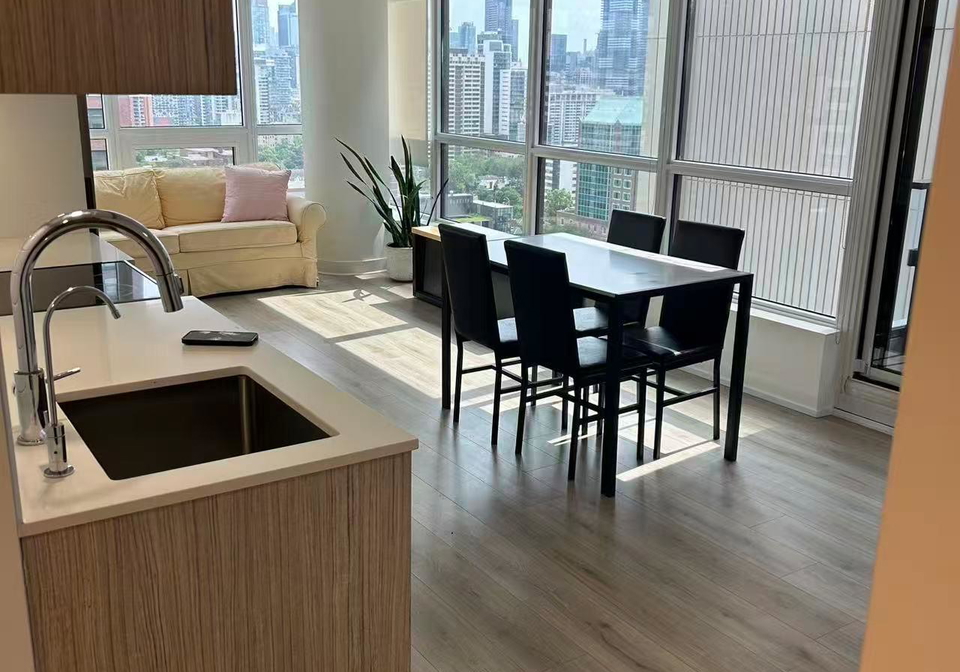 395-bloor-street-e-toronto-toronto-ontario-c13526242