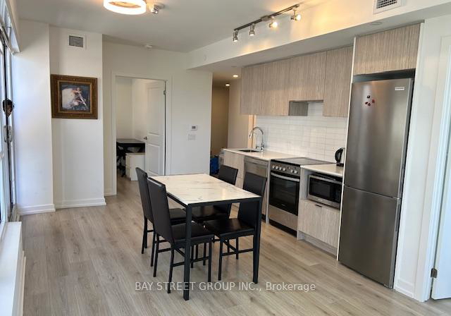 395-bloor-street-e-toronto-toronto-ontario-c13526242