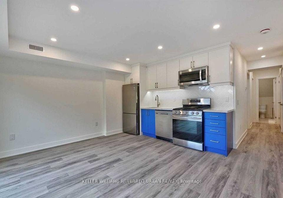 653-manning-avenue-toronto-toronto-ontario-c13526426