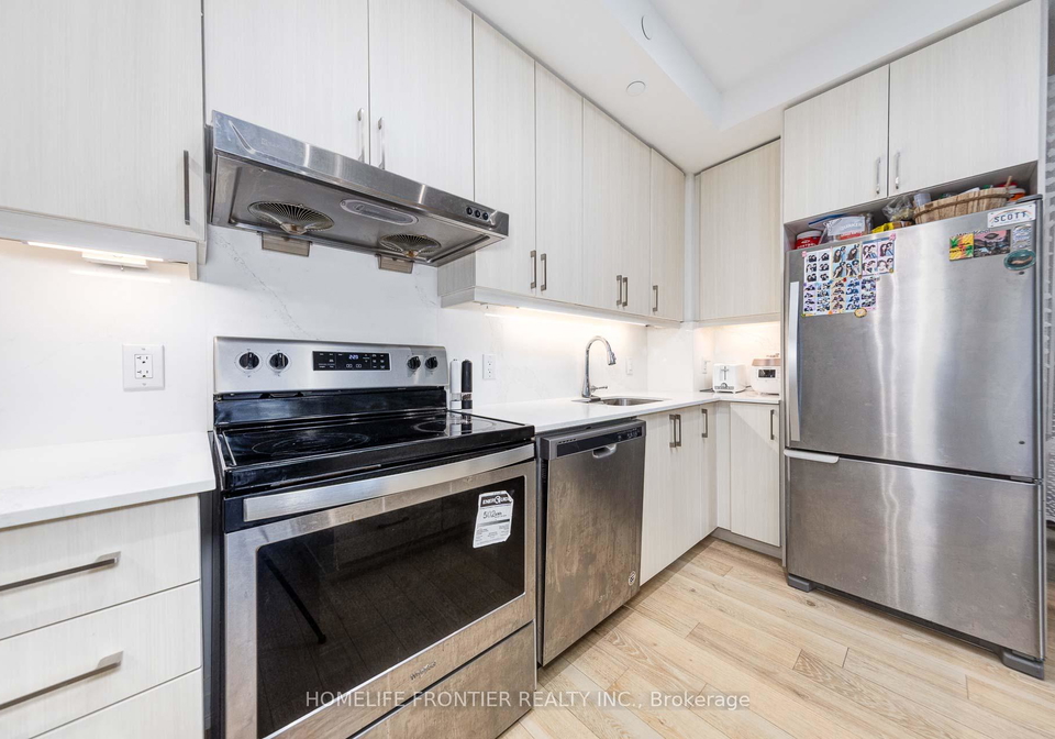 591-sheppard-avenue-e-toronto-north-york-ontario-c13526588
