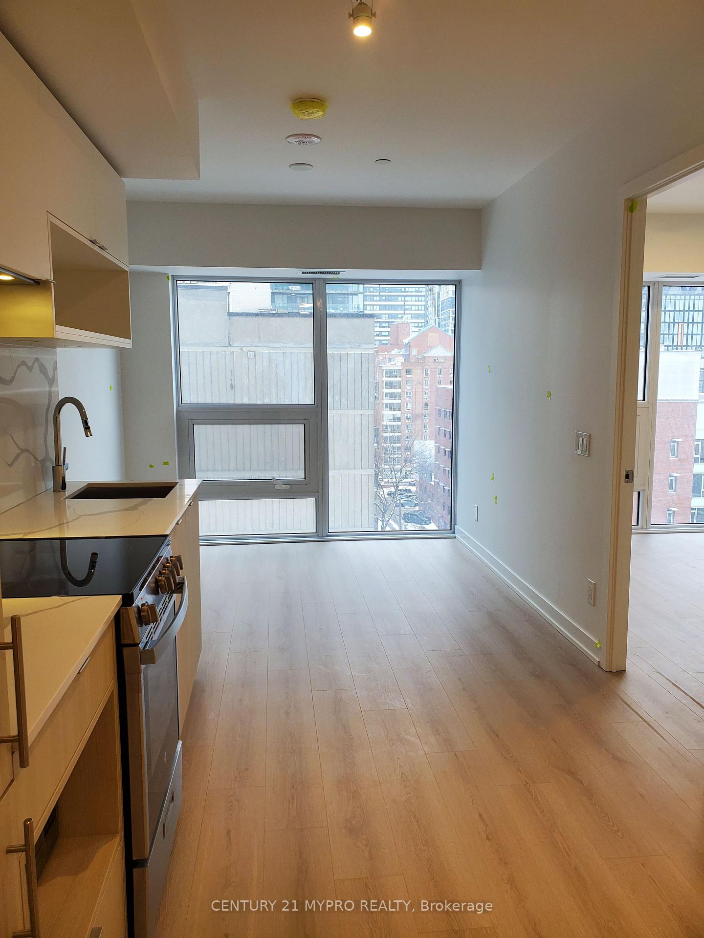 100-queen-street-toronto-toronto-ontario-c13526648