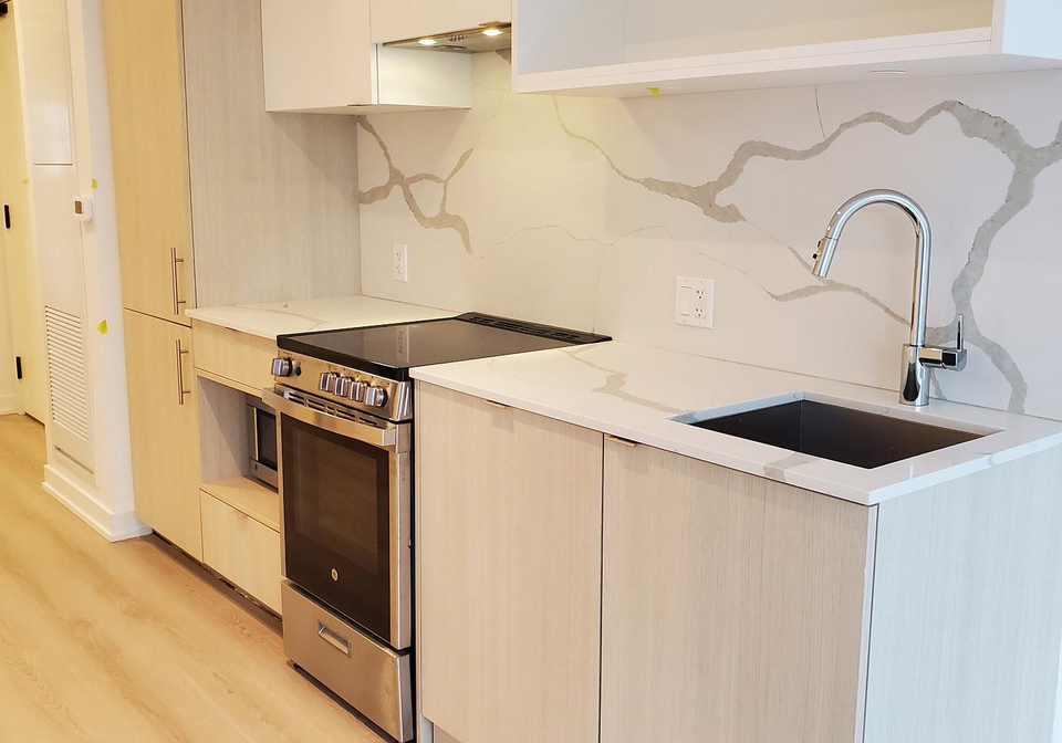 100-queen-street-toronto-toronto-ontario-c13526648