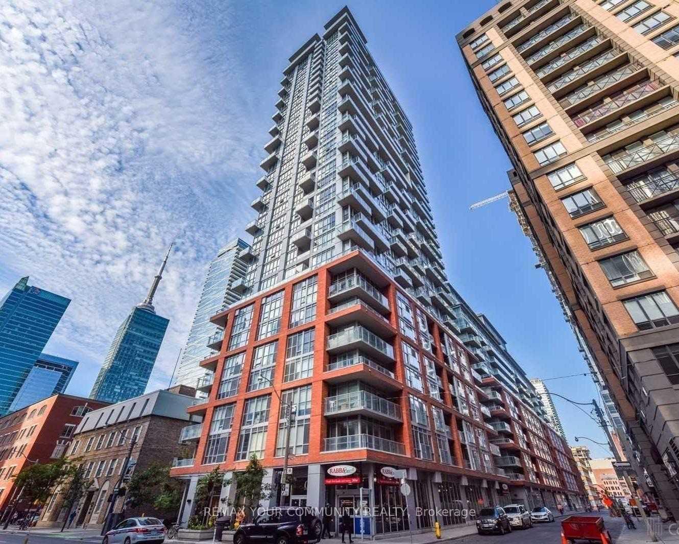 126-simcoe-street-toronto-toronto-ontario-c13526674