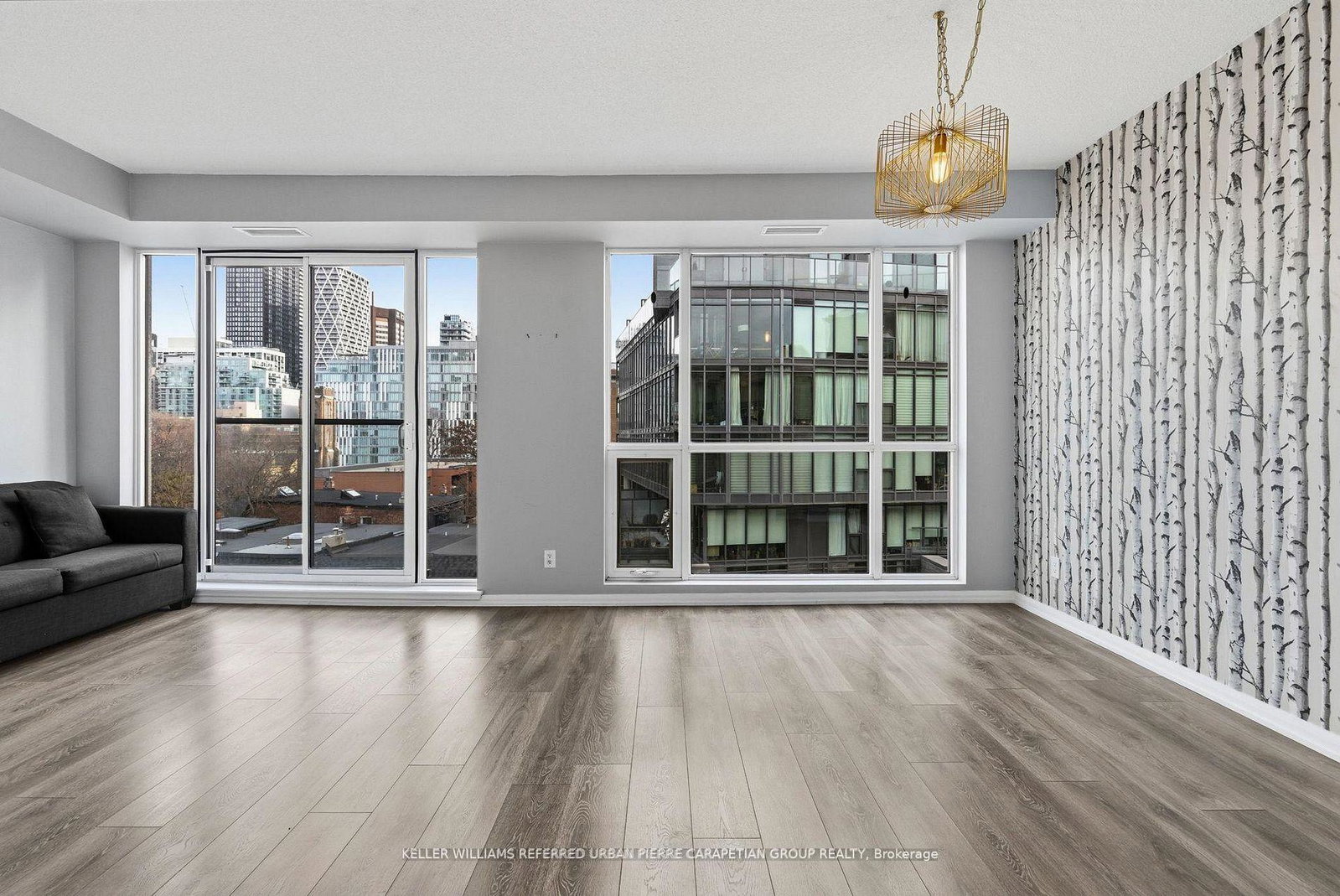 18-beverley-street-toronto-toronto-ontario-c13526818