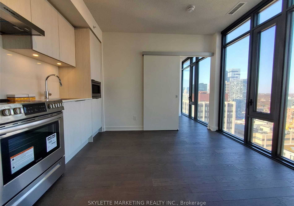 25-richmond-street-e-toronto-toronto-ontario-c13526996