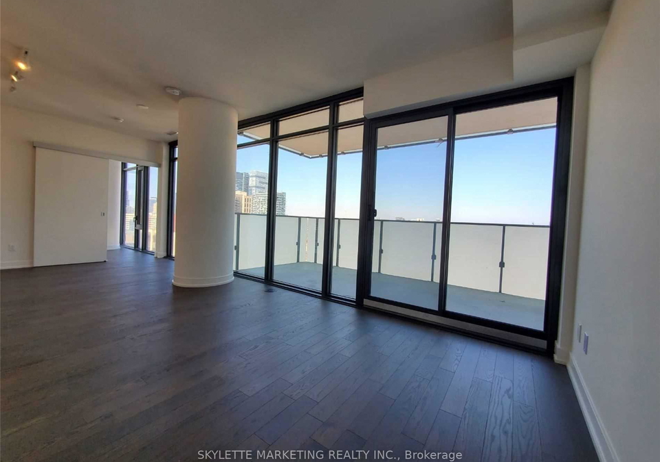 25-richmond-street-e-toronto-toronto-ontario-c13526996